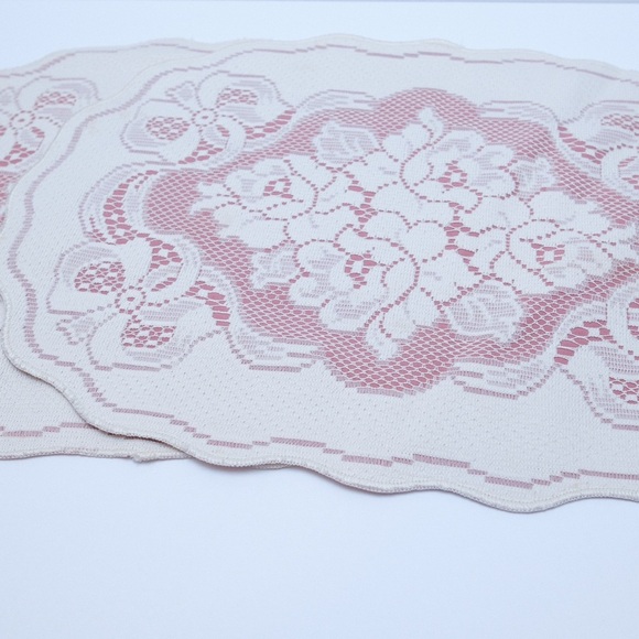 Set of 2 Placemats with Lace Overlay - Picture 1 of 2